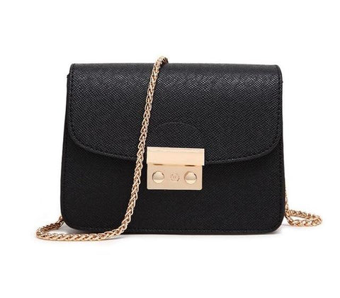 Chain Fashioned Crossbody Bag